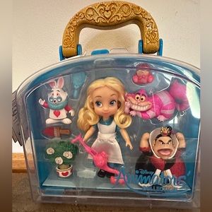Alice in Wonderland Disney Animators Mini doll playset NIP never opened vintage